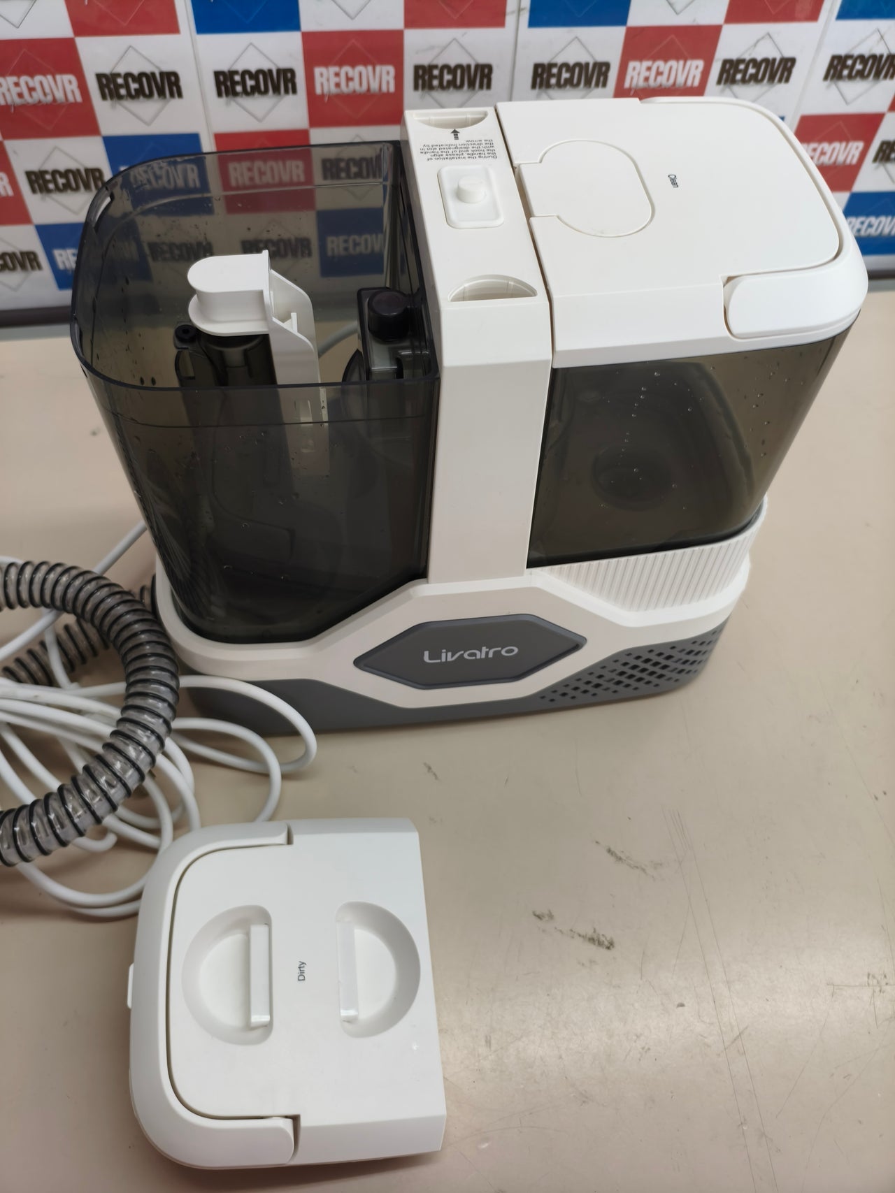 Aspiradora de tapicerías Livatro 600 W, 16 kPa, depósito de 2,3 L
