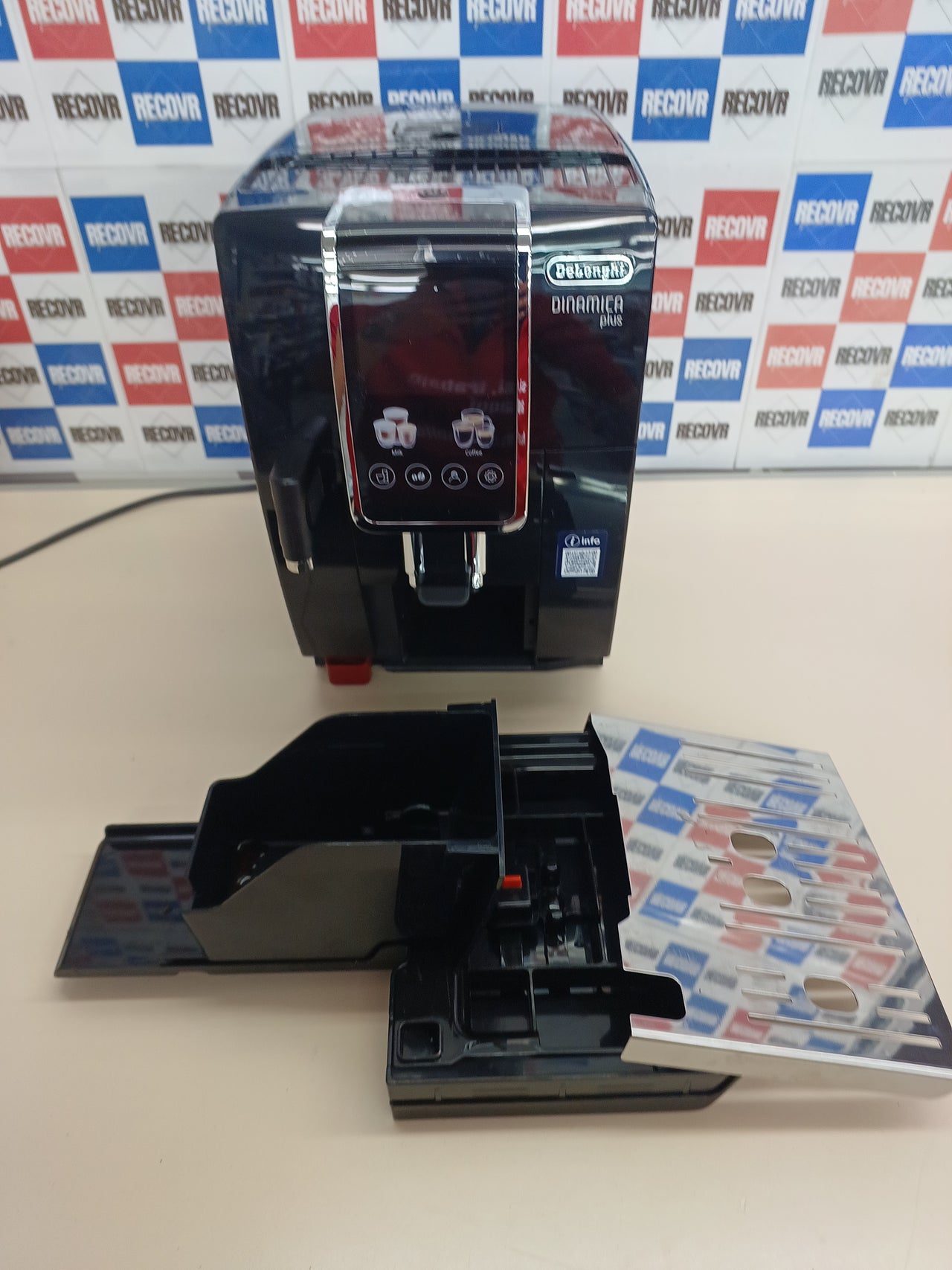 Cafetera automática grano con LatteCrema 18 recetas TFT - De'Longhi