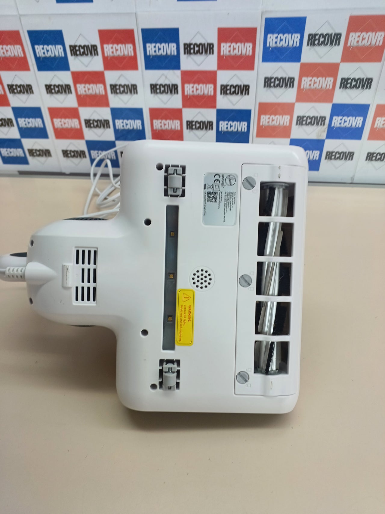 Aspirador de mano colchones 4 funciones – Hoover
