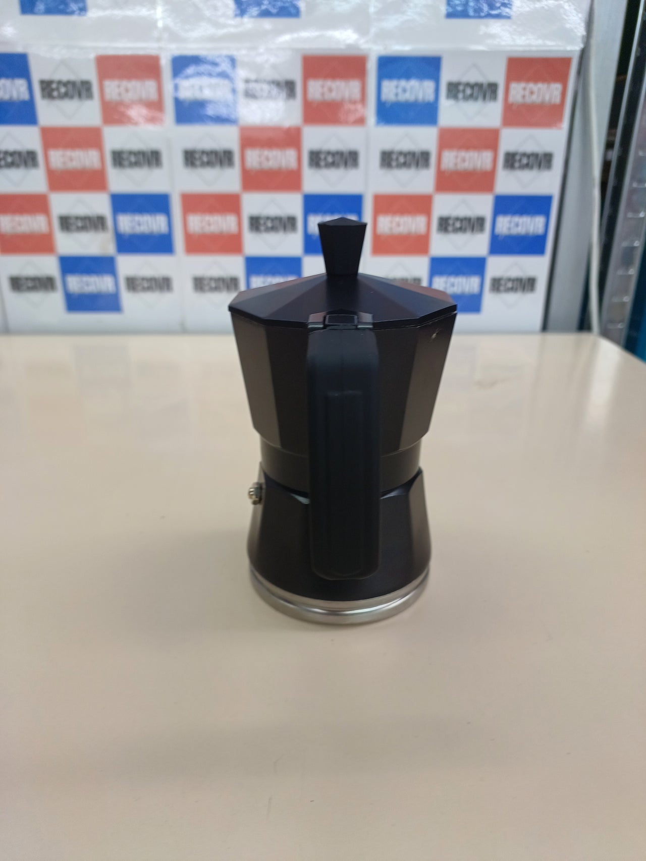 Cafetera italiana inducción 1-3 tazas negra Wecook Luccia.