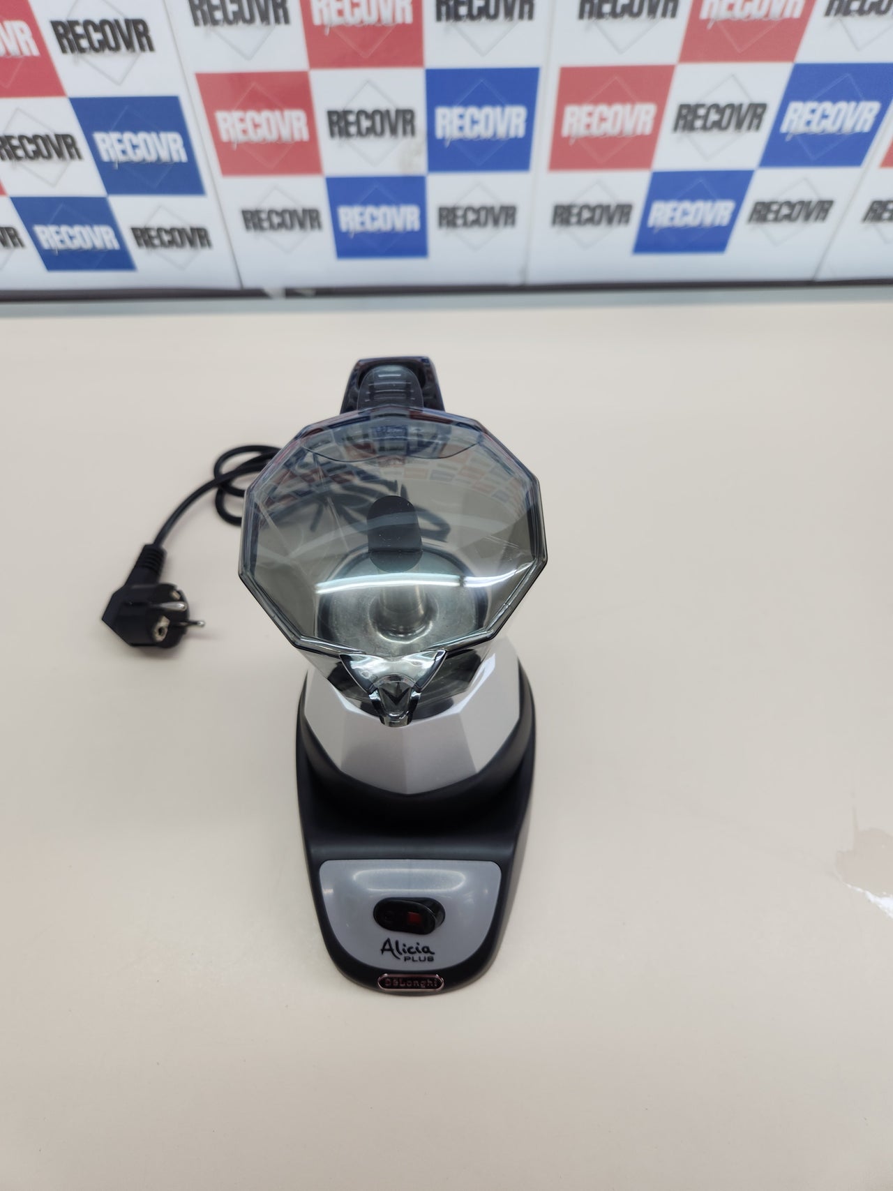 De'Longhi Alicia EMKM 4 - Cafetera independiente, semi-automática, 450 W, 2-4 tazas, metal, 1,4 l, negro/plata/transparente