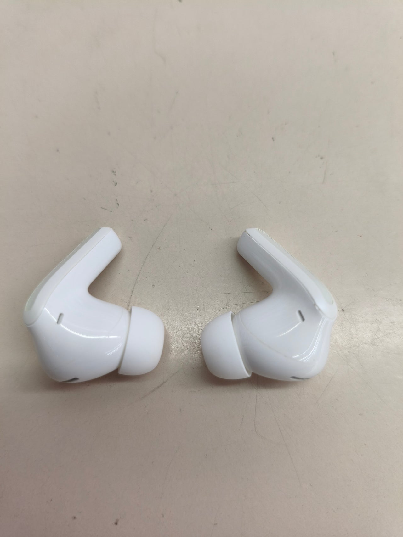 Auriculares Xiaomi Redmi Buds 5 Pro inalámbricos con cancelación de ruido blancos