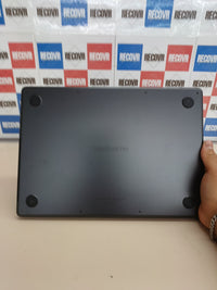 MacBook Pro 14” M3 Pro 18GB 512GB negro espacial Apple