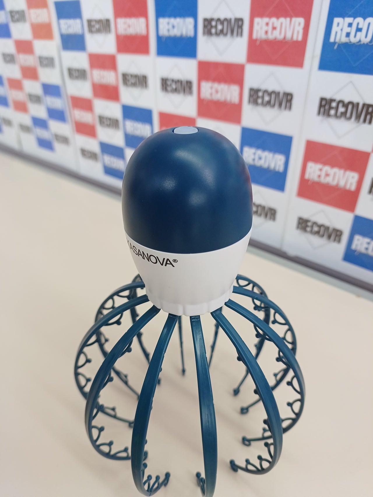 Regenerador de Masaje Cabeza en Forma de Araña Recargable