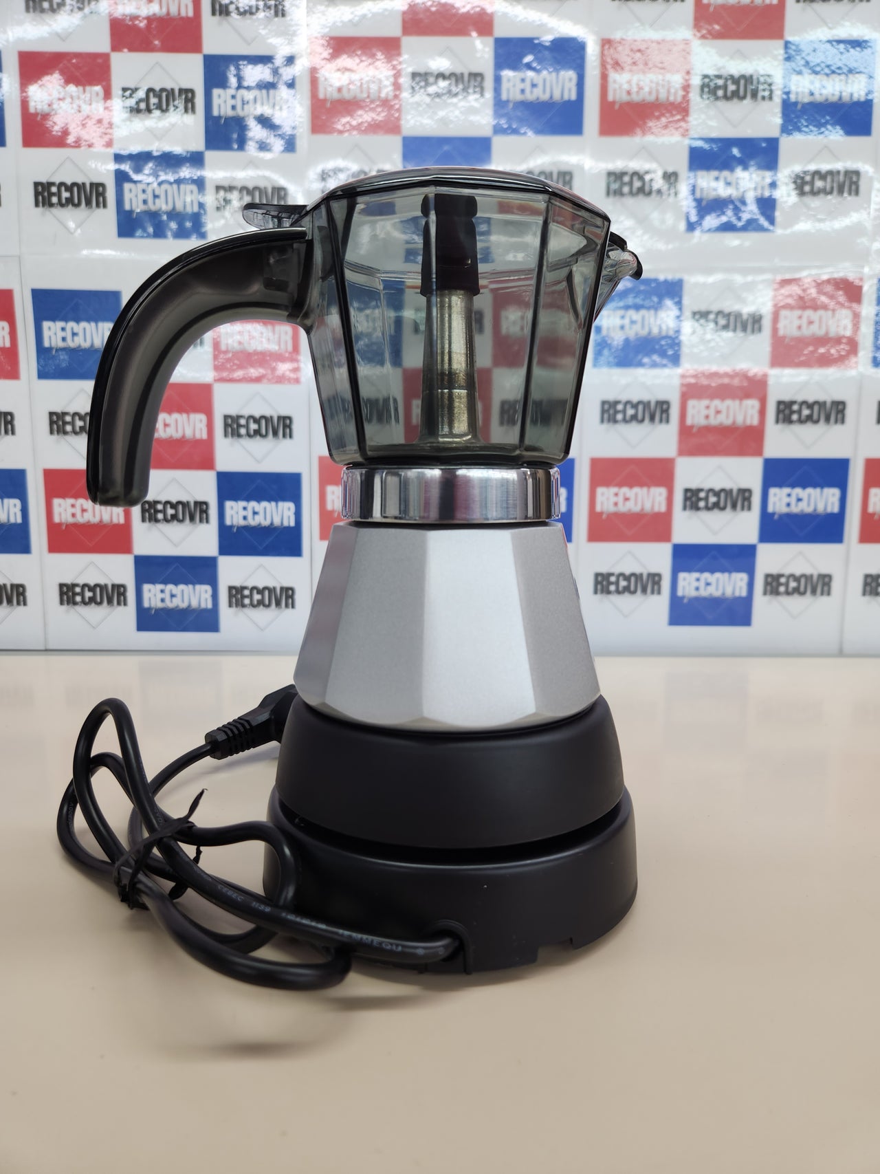 De'Longhi Alicia EMKM 4 - Cafetera independiente, semi-automática, 450 W, 2-4 tazas, metal, 1,4 l, negro/plata/transparente