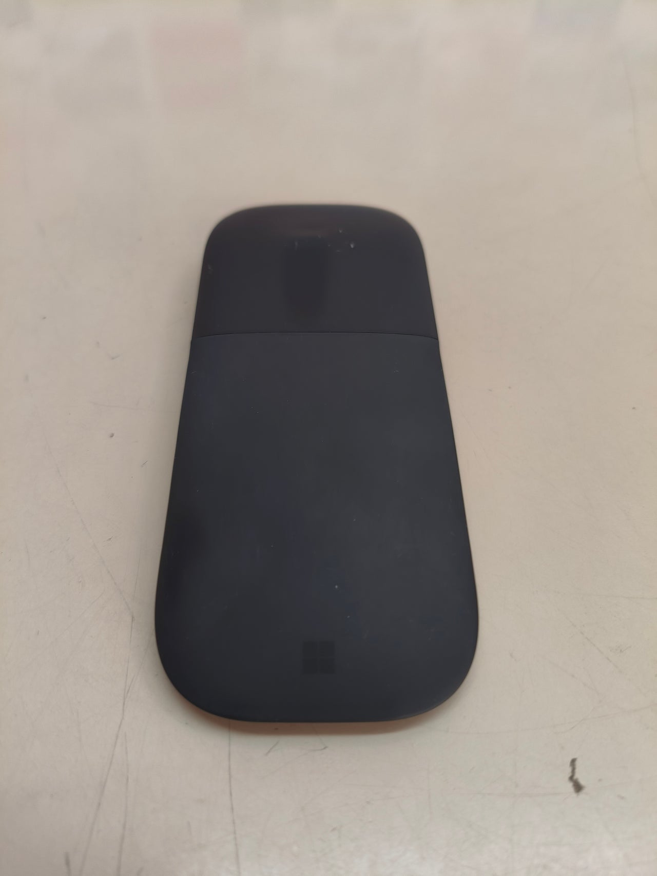 Ratón inalámbrico Microsoft Surface Arc, ultrafino y plegable