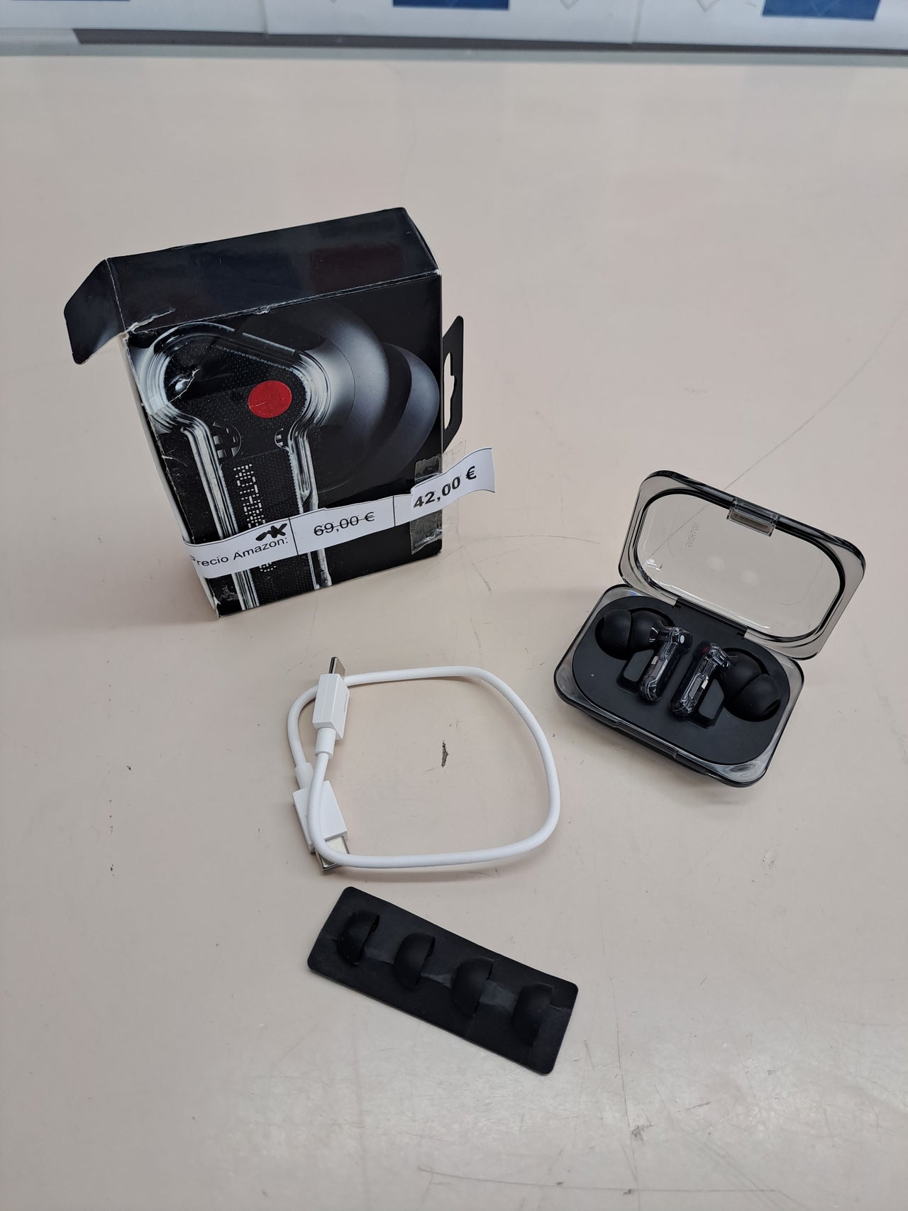 Auriculares Bluetooth ANC con ChatGPT Nothing Ear (a) negros