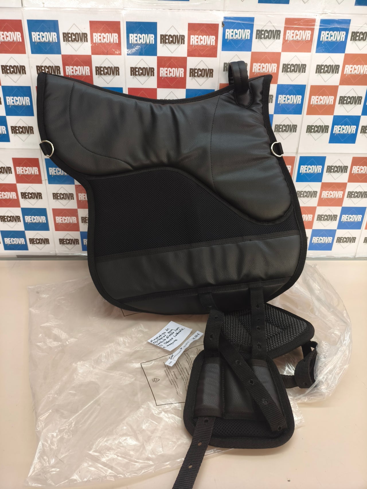 Almohadilla de equitación Covalliero AiRide (50 cm, negra)