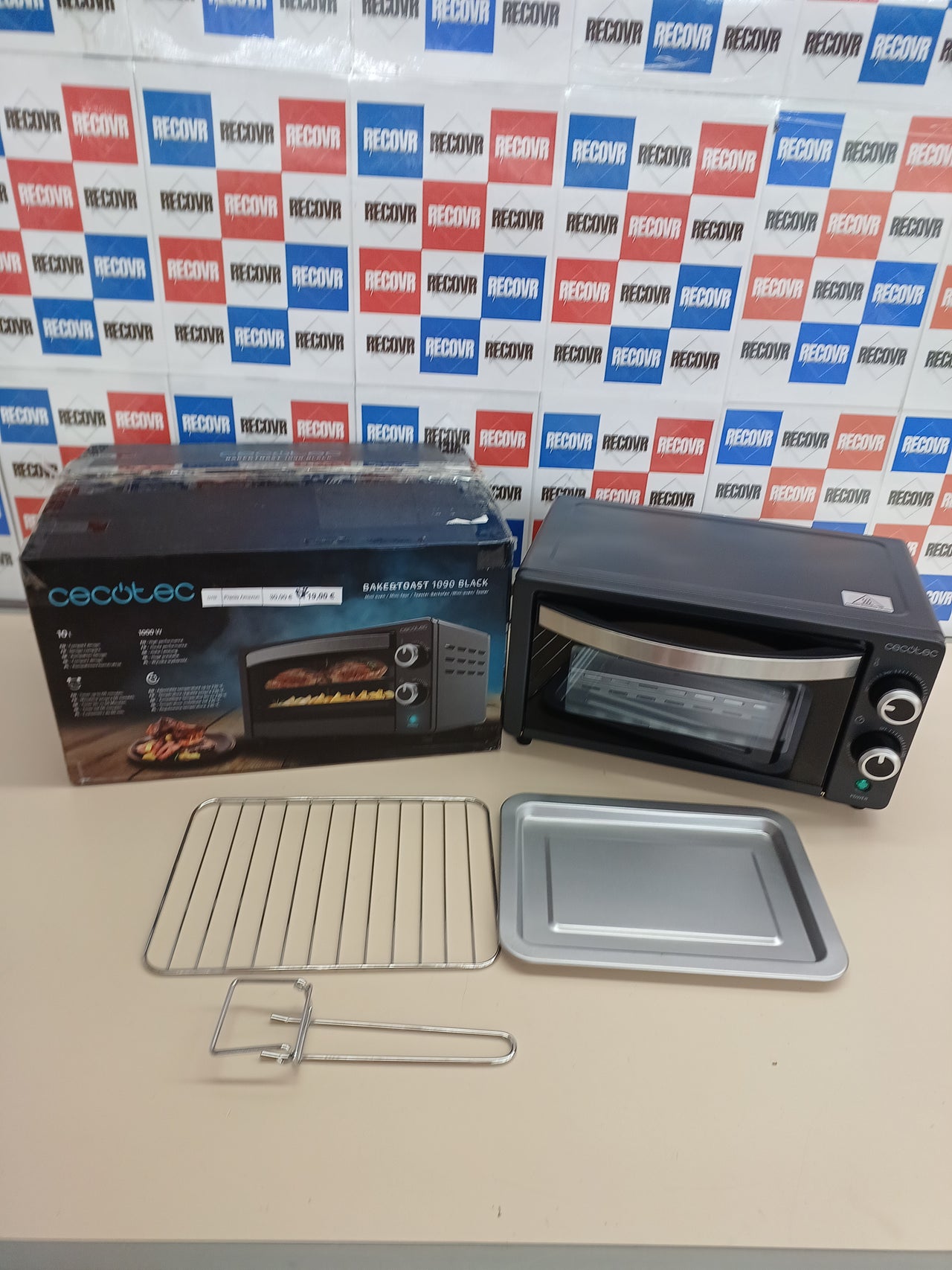 Mini horno eléctrico 10L con temporizador y 230 °C – Cecotec