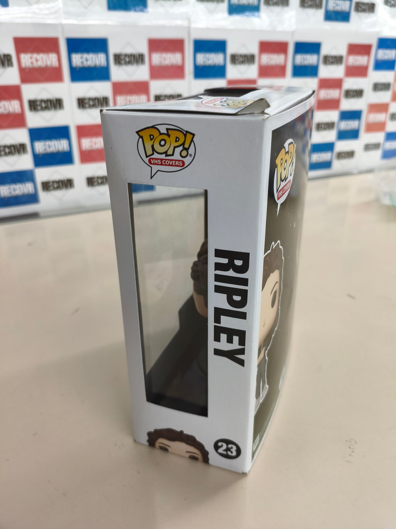 Funko Pop! VHS Cover Alien: Ripley y Facehugger figura de vinilo coleccionable