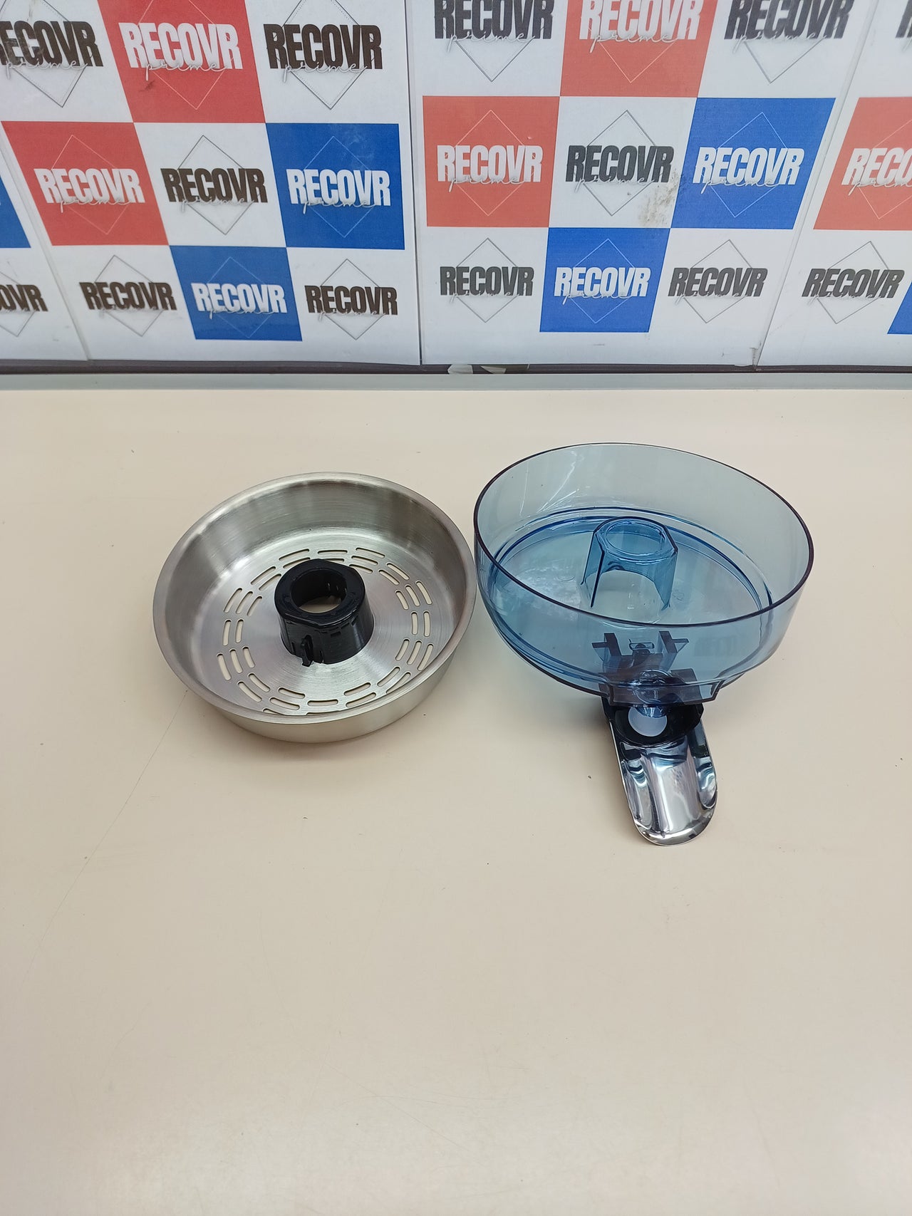 Exprimidor Cecotec EssentialVita Hyden 120 Steel