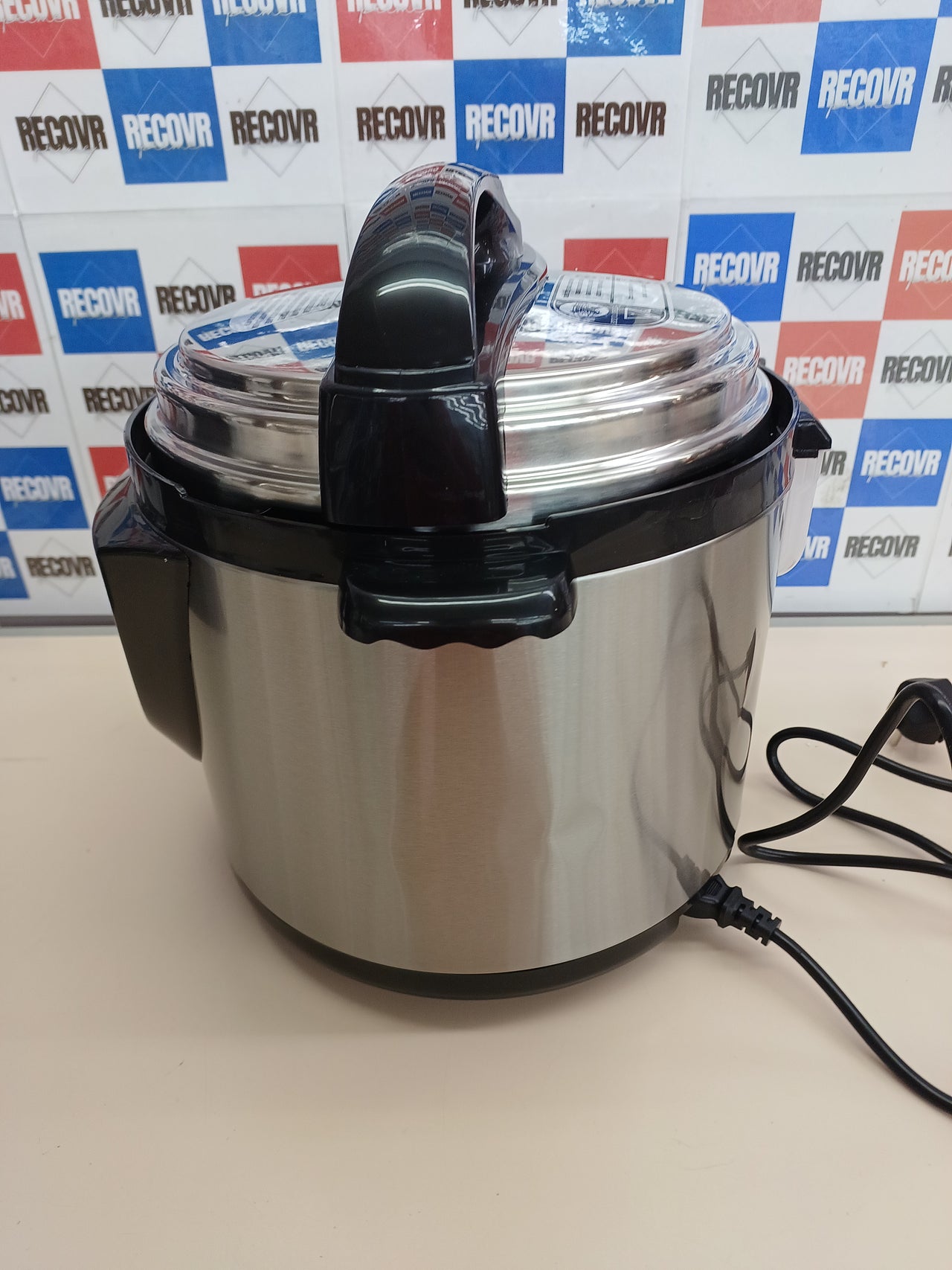 Olla eléctrica a presión programable 6 L 1000 W 9 menús - Cecotec GM D+