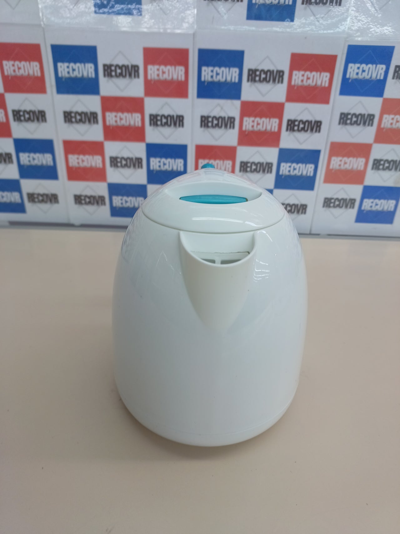 Hervidor eléctrico 1L 2200W blanco ThermoSense Cecotec