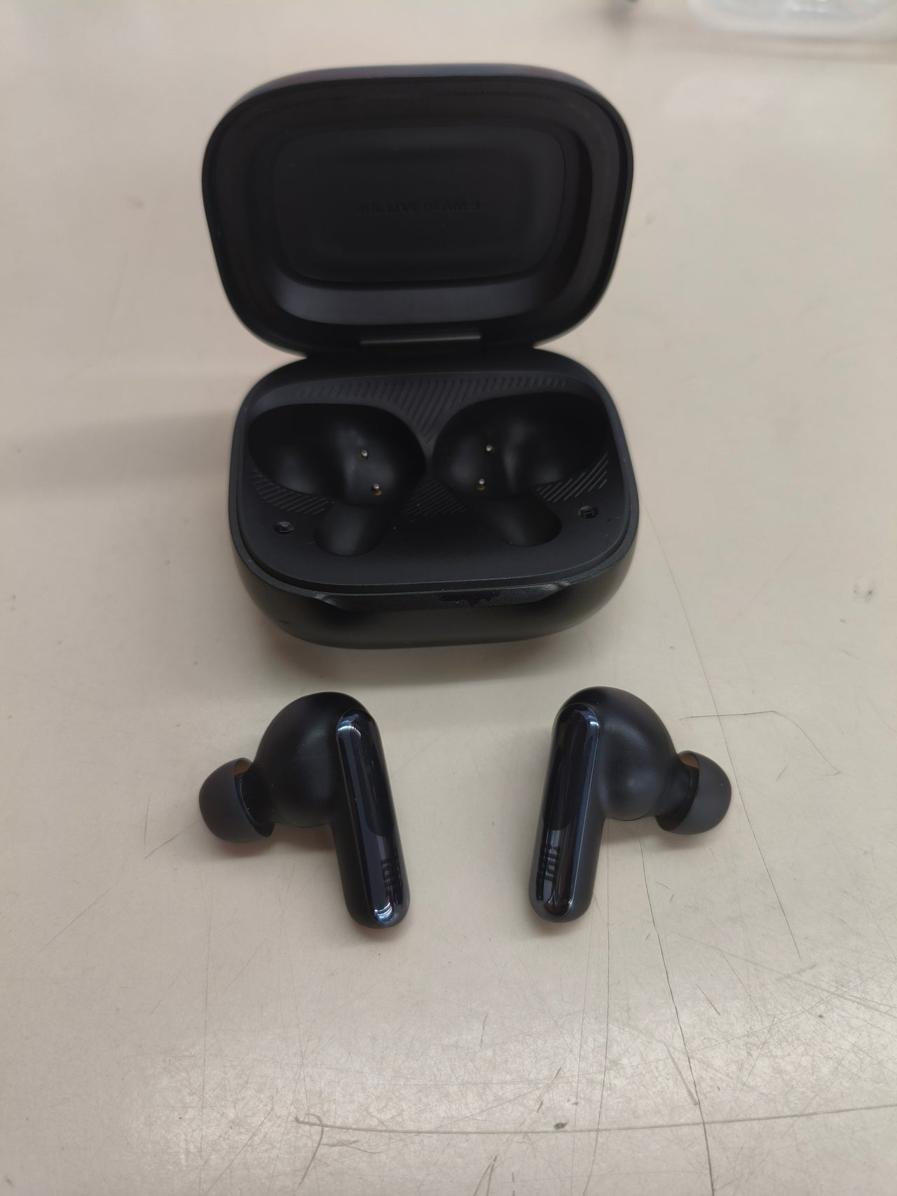 Auriculares inalámbricos JBL Live Beam 3