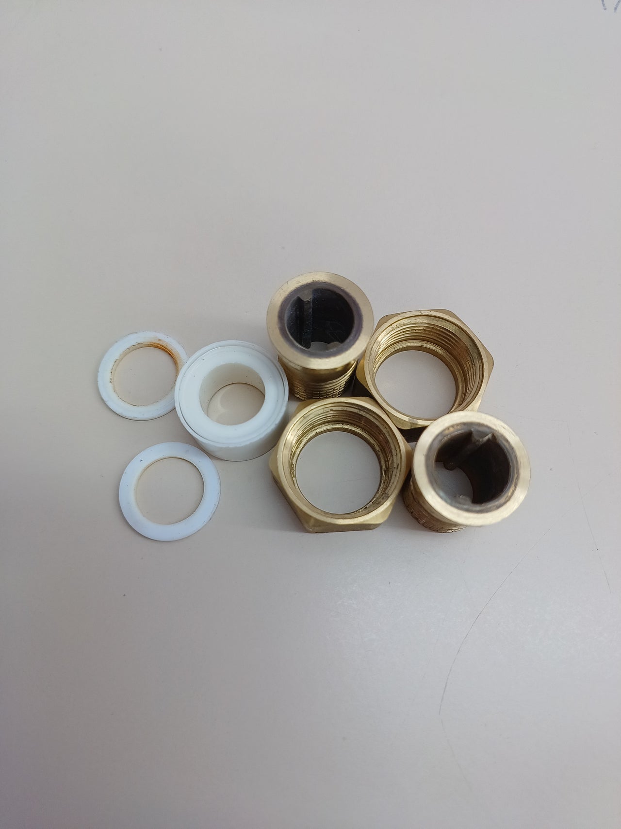 Prefiltro de Agua Reutilizable con Malla de Acero Inoxidable 90 Micras, Cabezal de Latón, Conexión 1/2" y 3/4"FERDOM FD177