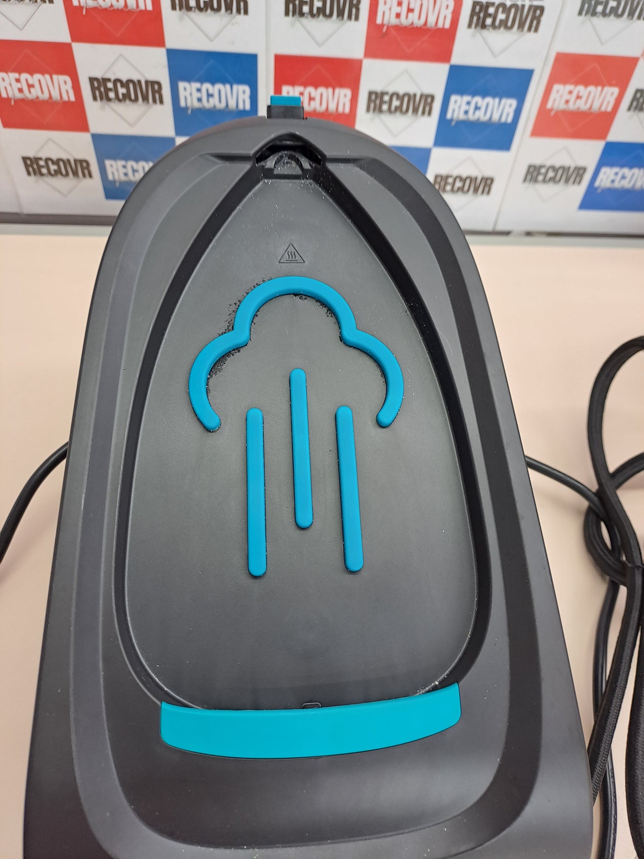 Centro de Planchado 3200W 8 Bares Cecotec