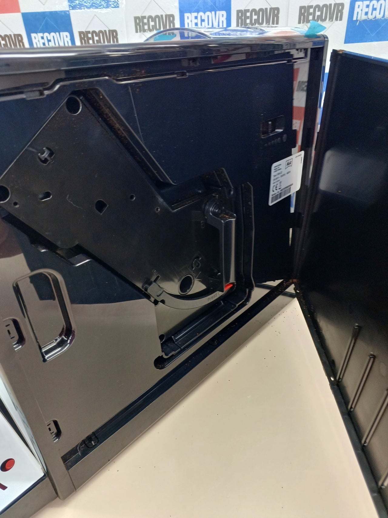 Cafetera superautomática con molinillo 15 bares – Melitta