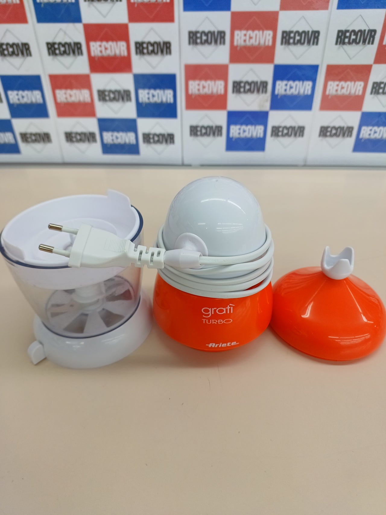 DeLonghi 439 Grati Turbo Rallador de queso eléctrico, 200 W, color blanco y naranja