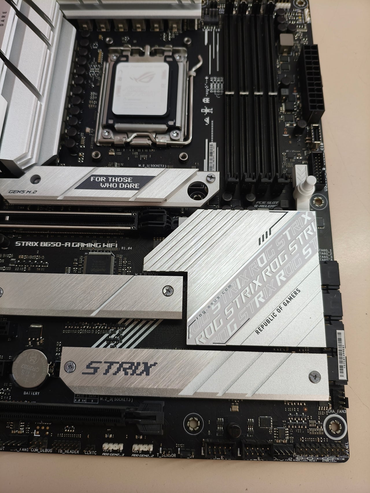 Placa Base ASUS ROG STRIX B650-A GAMING WIFI