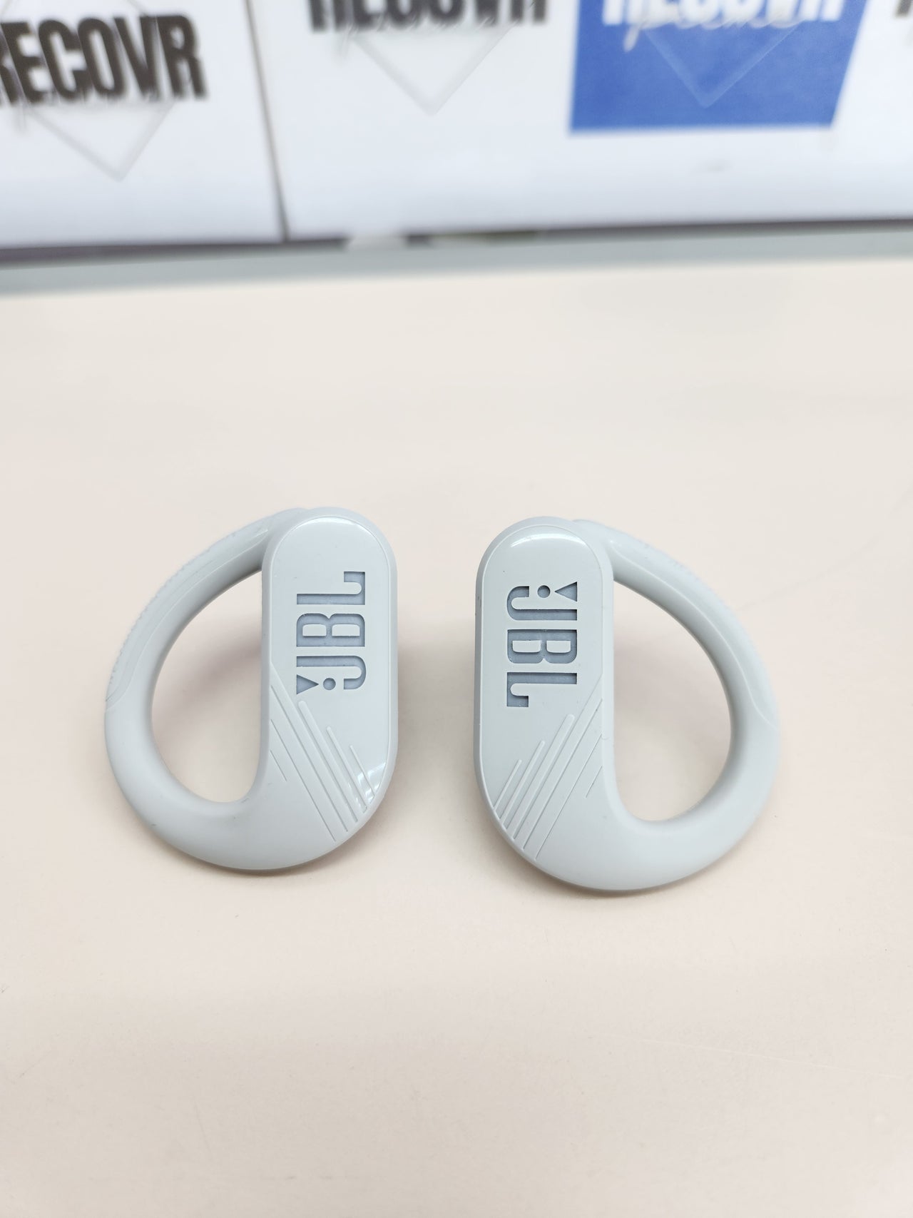 Auriculares JBL Endurance Peak 3 IP68 Blanco