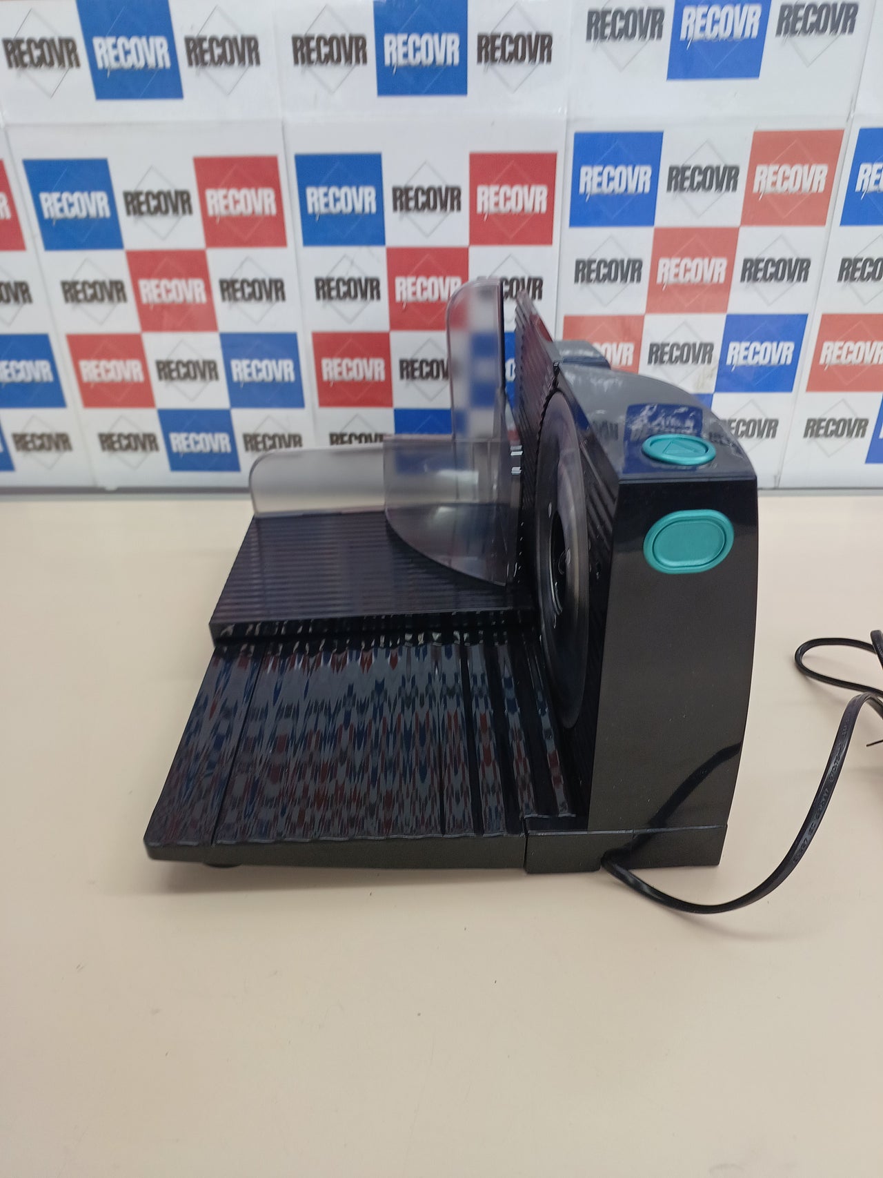 Cortafiambres 150 W disco 17 cm ajustable plegable Cecotec