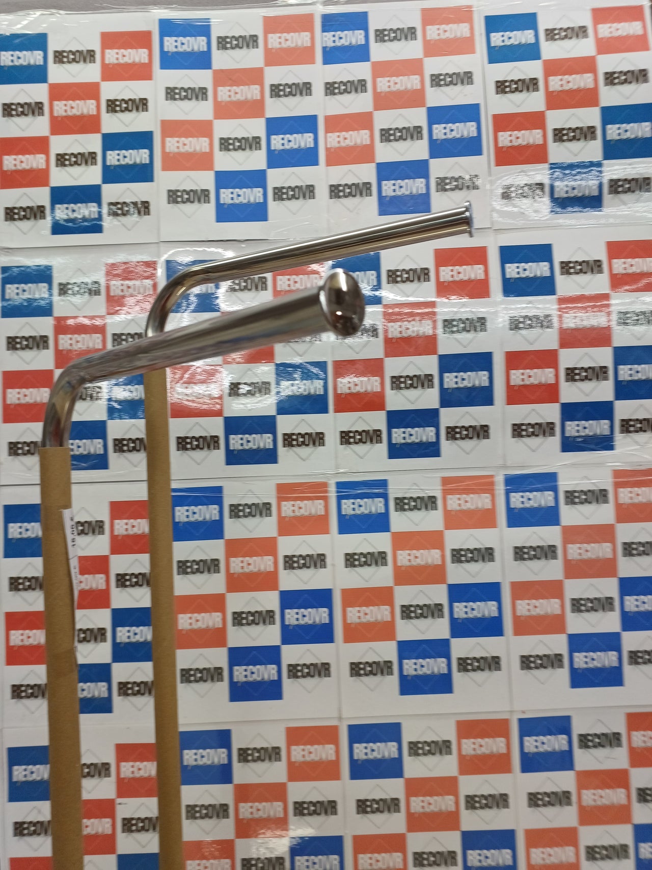 Toallero de pie acero inox moderno WENKO