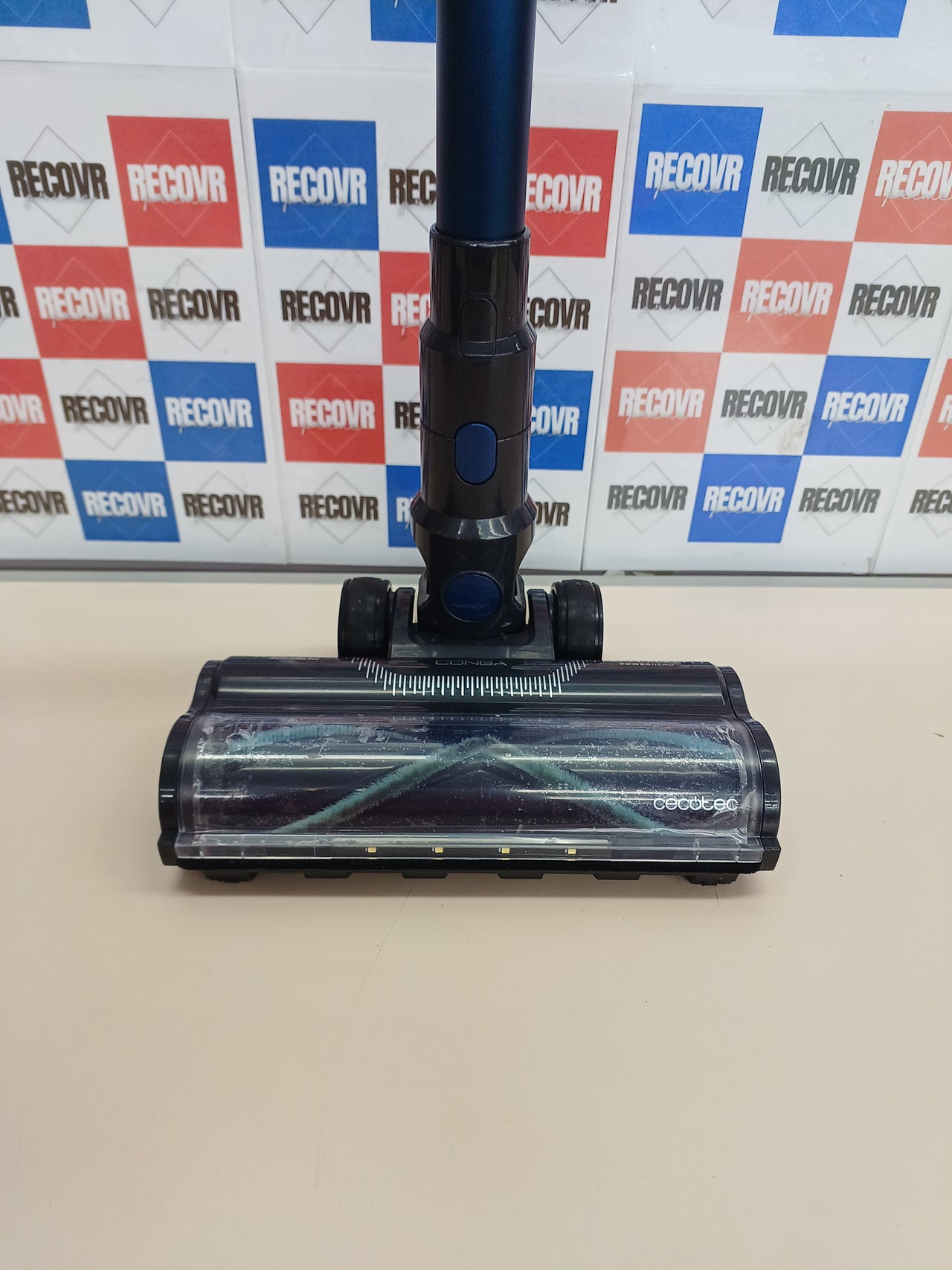 Aspiradora Escoba Cecotec Conga Rockstar RS50