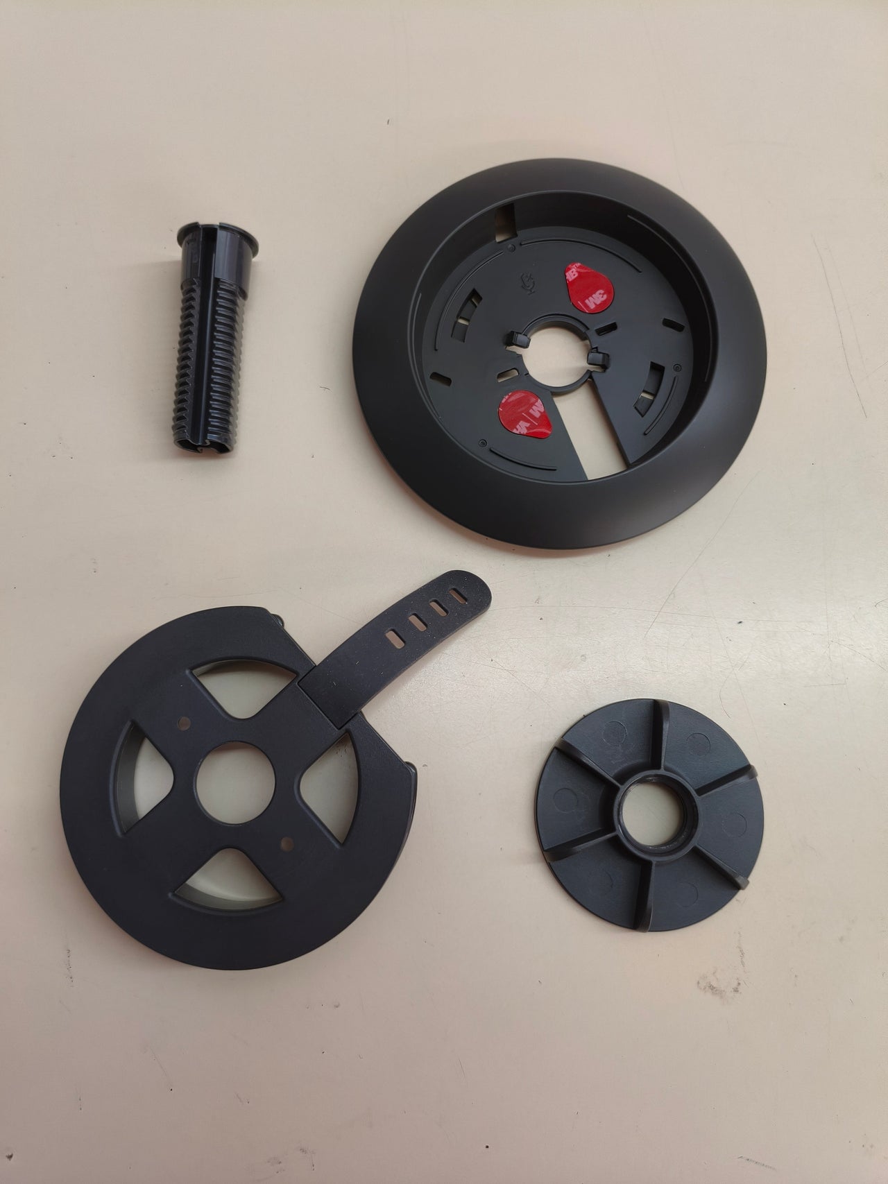 Soporte de montaje para micrófono Logitech Rally Mic Pod