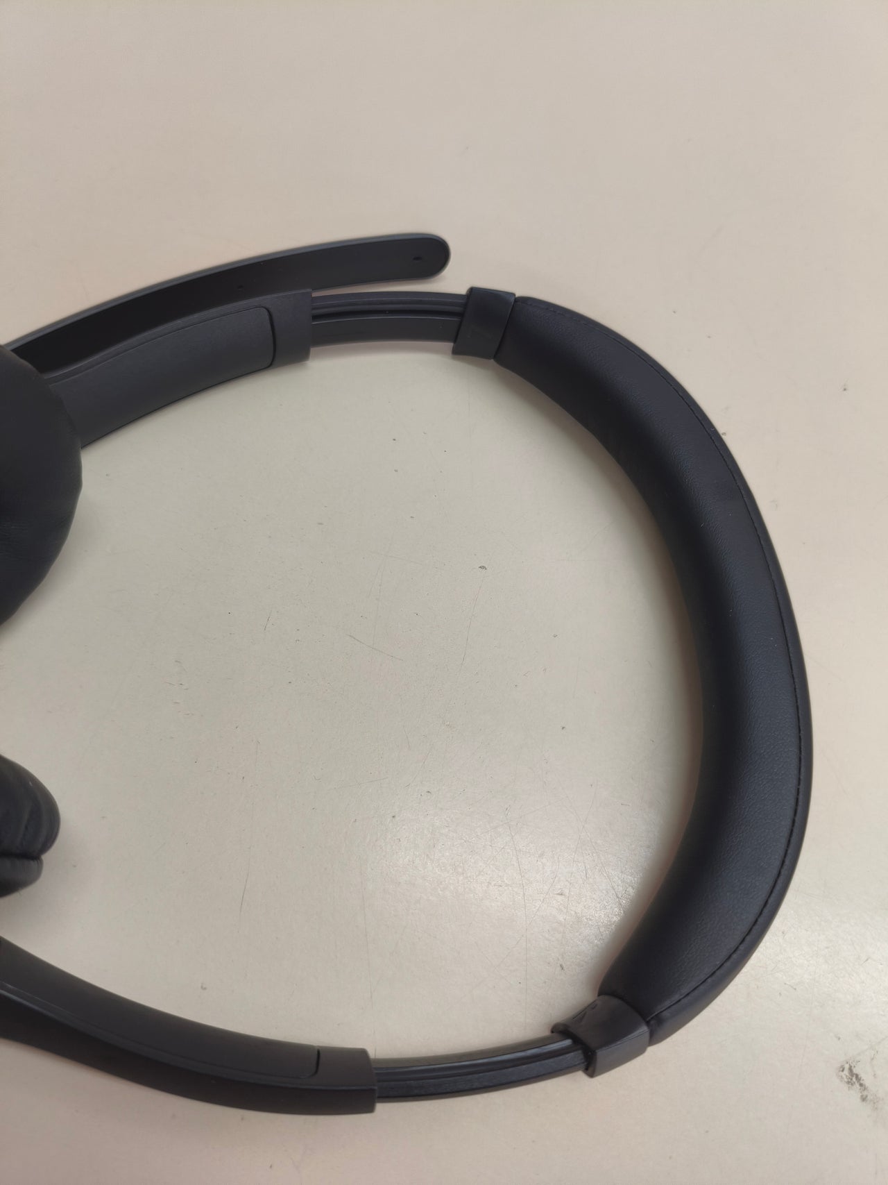 Auriculares Bluetooth Logitech Zone 300