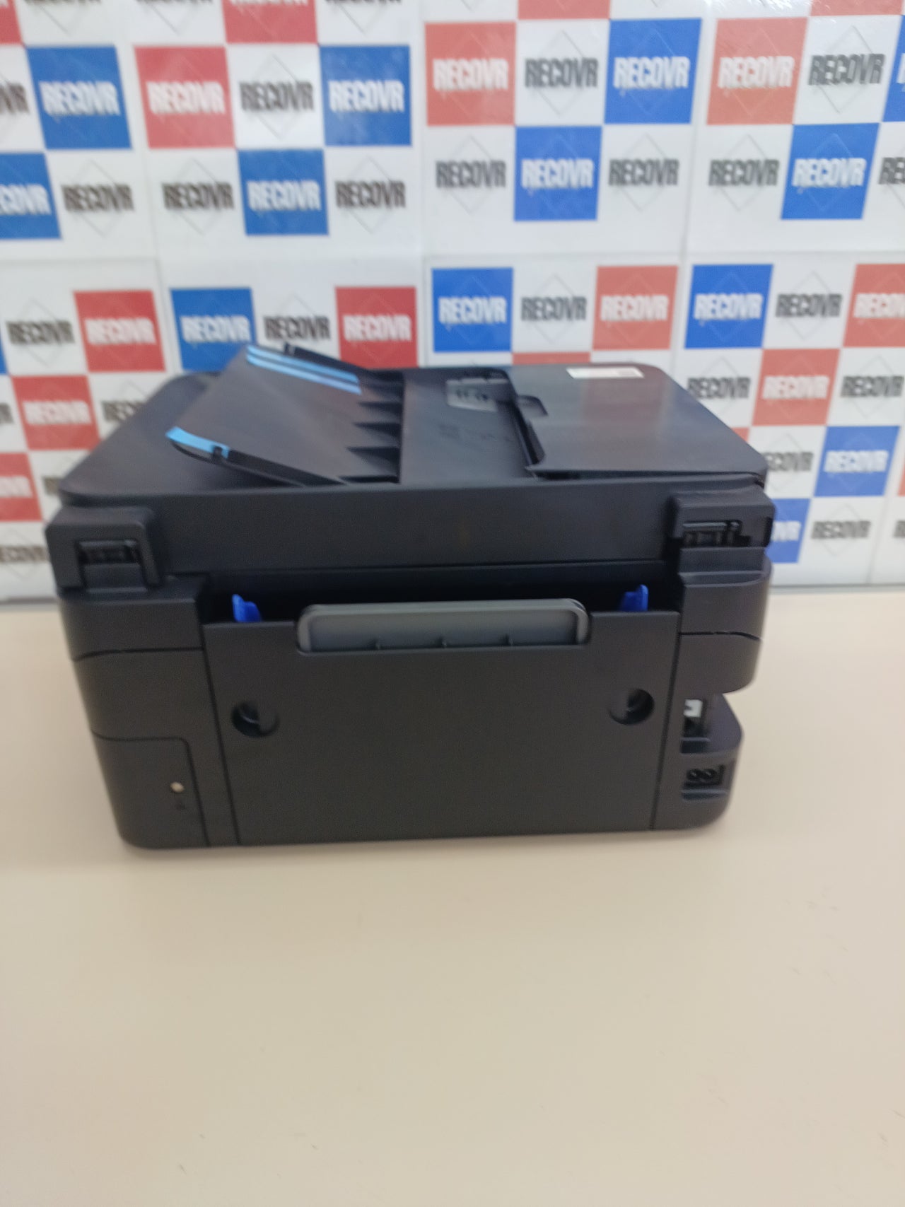 Impresora multifunción A4 con Wi-Fi y fax EPSON