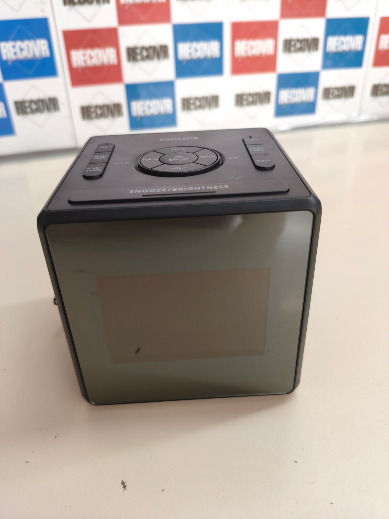 Philips TAR4650, radio despertador DAB+/FM, doble alarma, USB