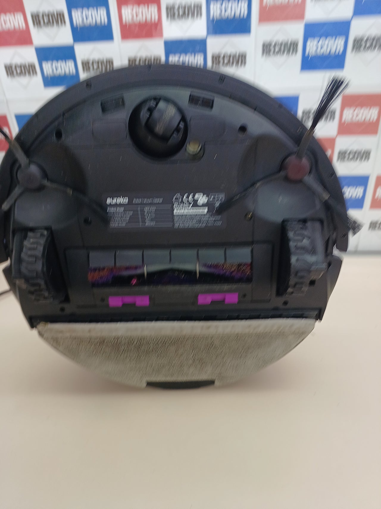 Robot aspirador 4000 Pa LiDAR 180 min autovaciado Eureka