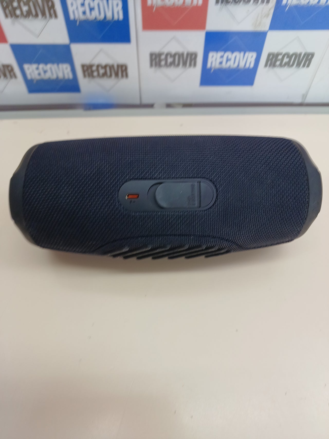 Altavoz portátil WiFi/Bluetooth IP67 20h — JBL