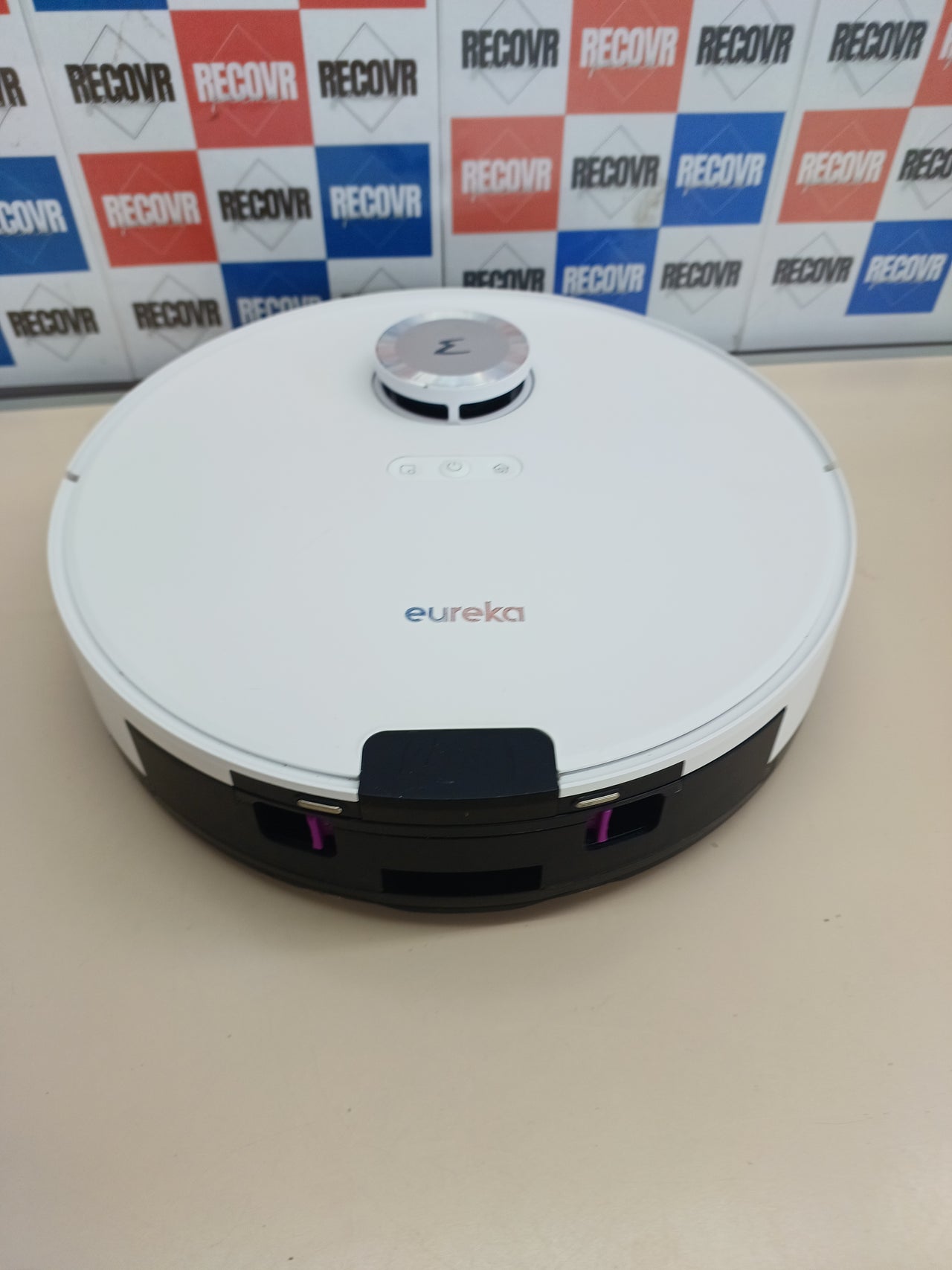 Robot aspirador 4000 Pa LiDAR 180 min autovaciado Eureka