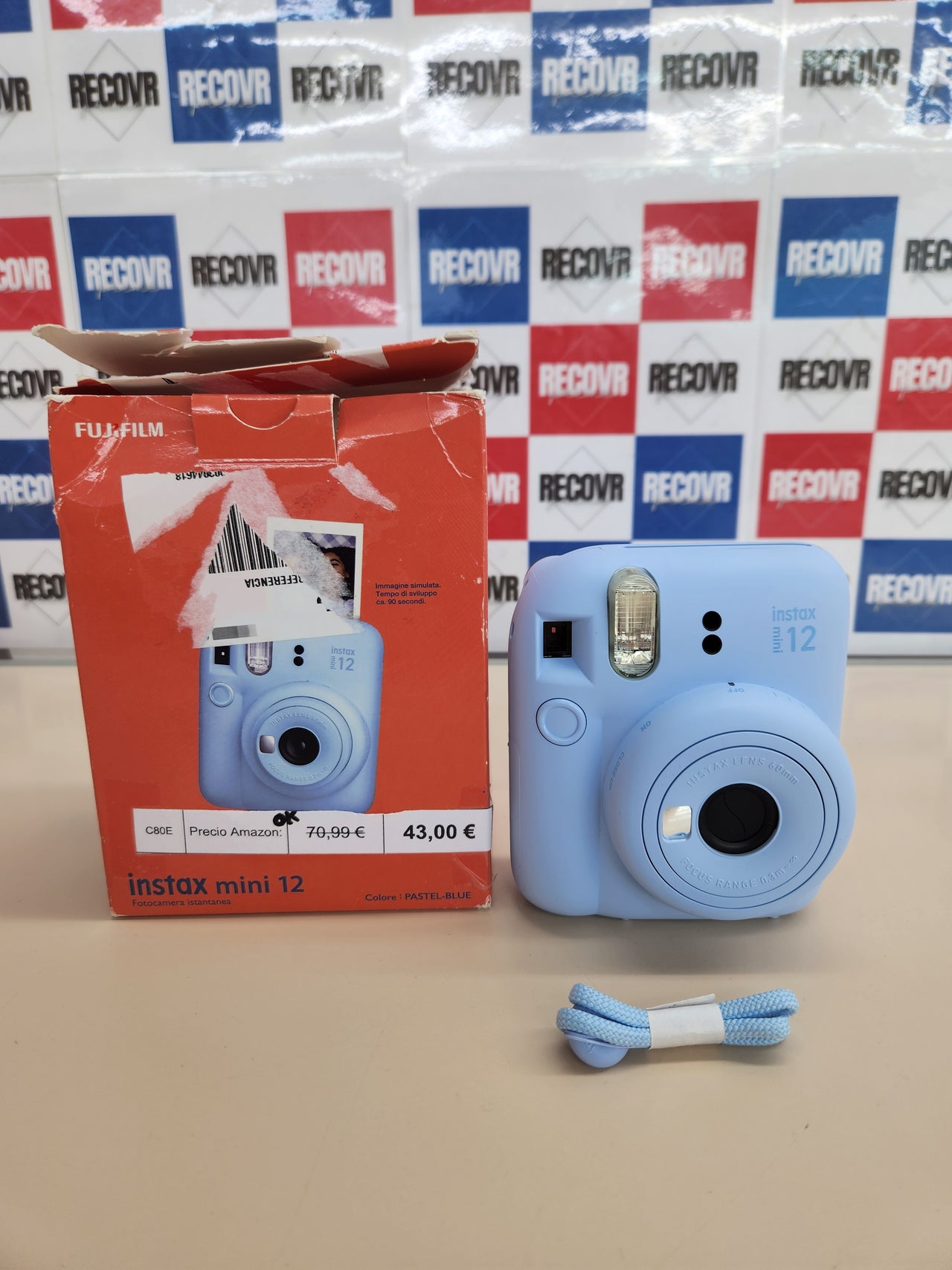 Cámara instantánea Instax Mini 12