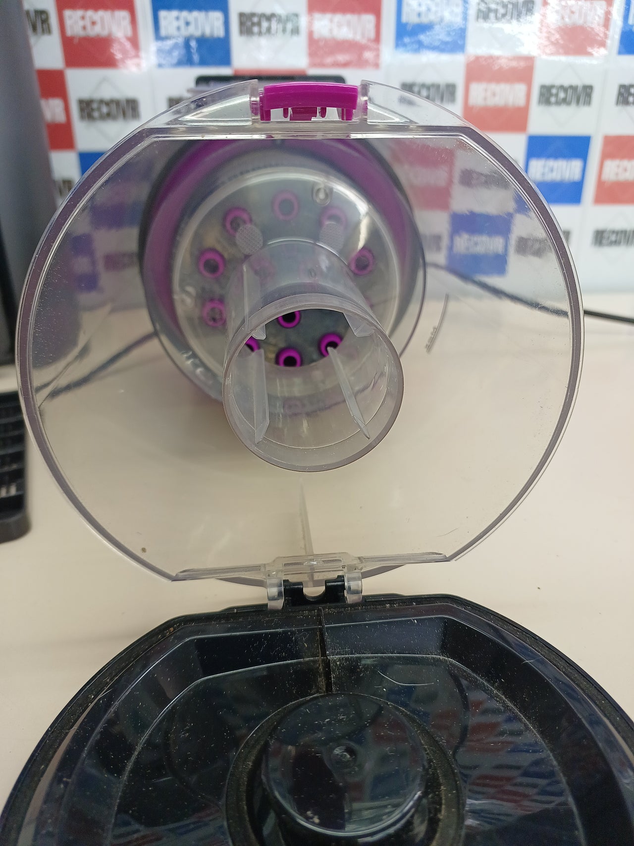 Robot aspirador y fregona E20 Plus autovaciado