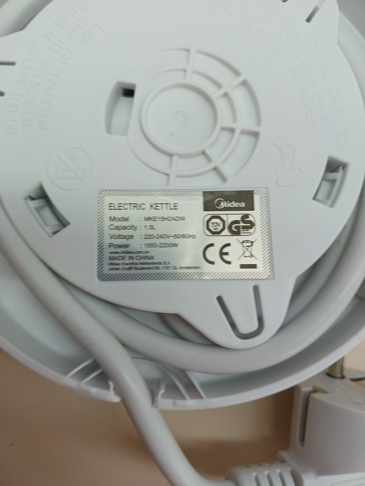 Hervidor eléctrico 1,5 L 2200W temp regulable – Midea