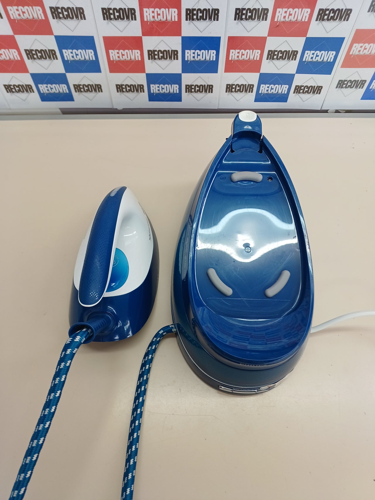 Centro de Planchado Philips PerfectCare 120 g/min Autoapagado