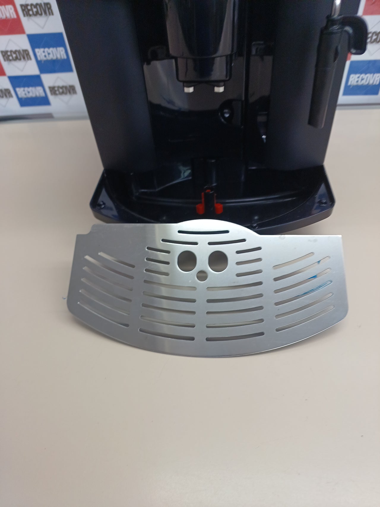 Cafetera espresso 1350W 1.8L acero inoxidable DeLonghi