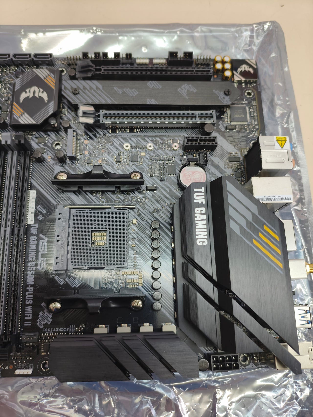 Placa base ASUS TUF Gaming B550M-PLUS WiFi II