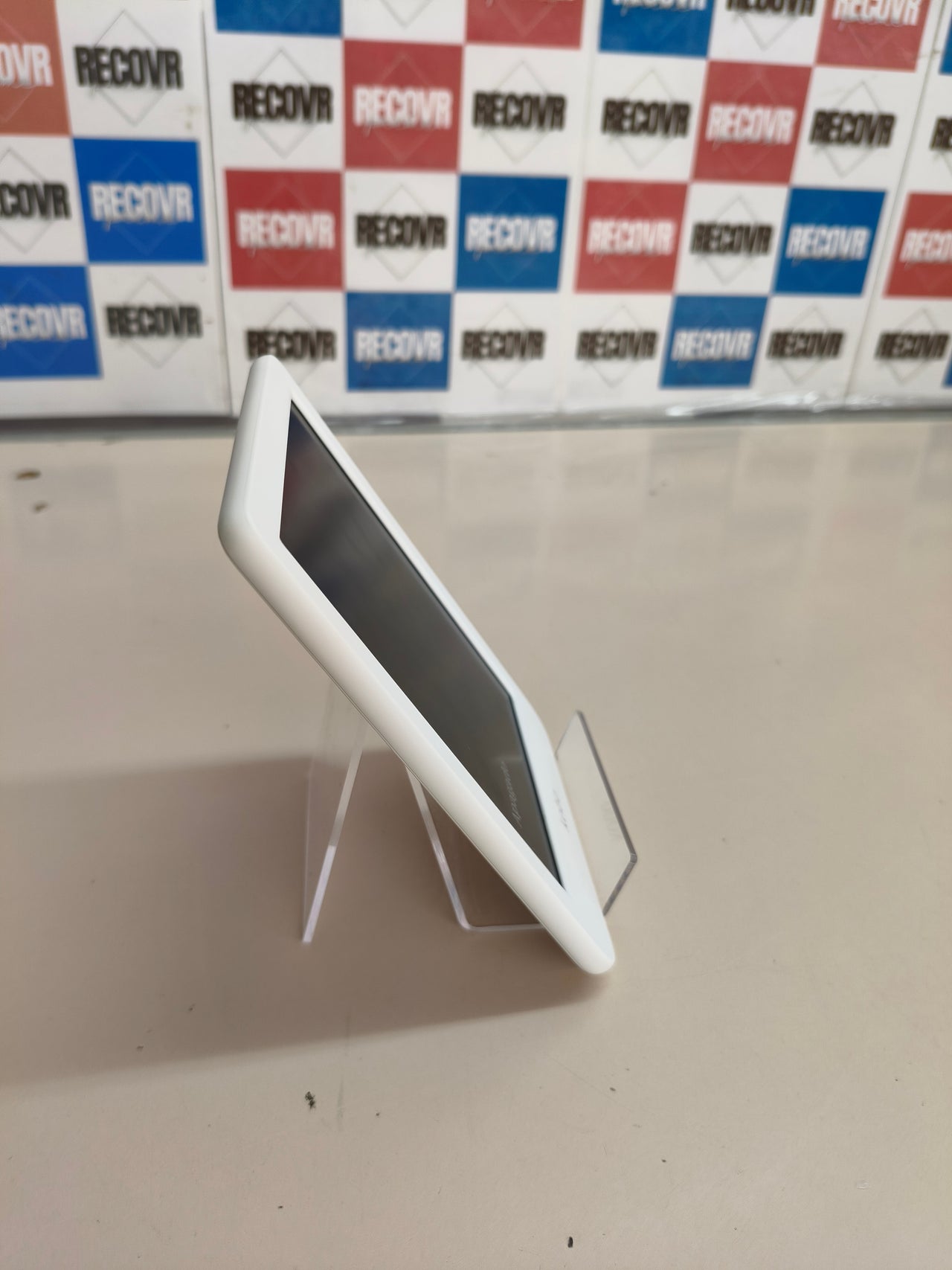 Kobo Clara Colour, eReader 6" a color, 16GB, resistente al agua
