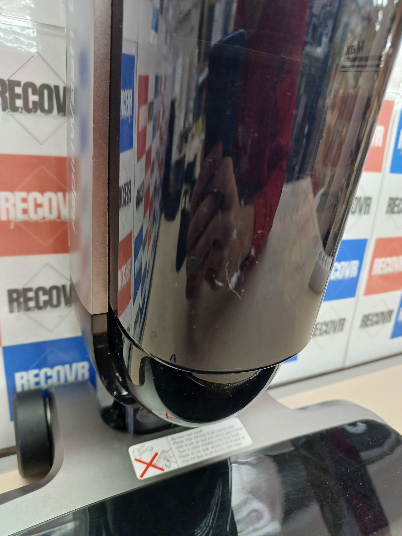 Aspiradora Fregadora Eureka RapidWash NEW630