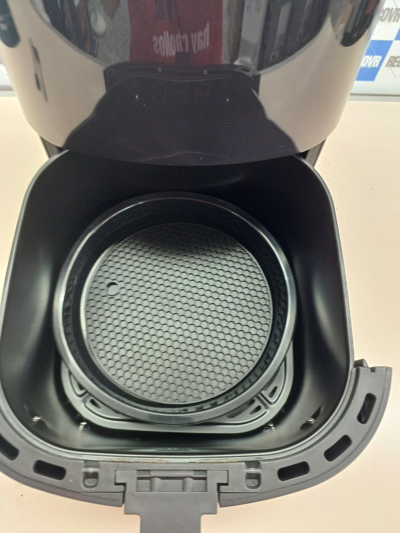 Freidora de aire 6 L 1700 W táctil 12 modos – Cecotec
