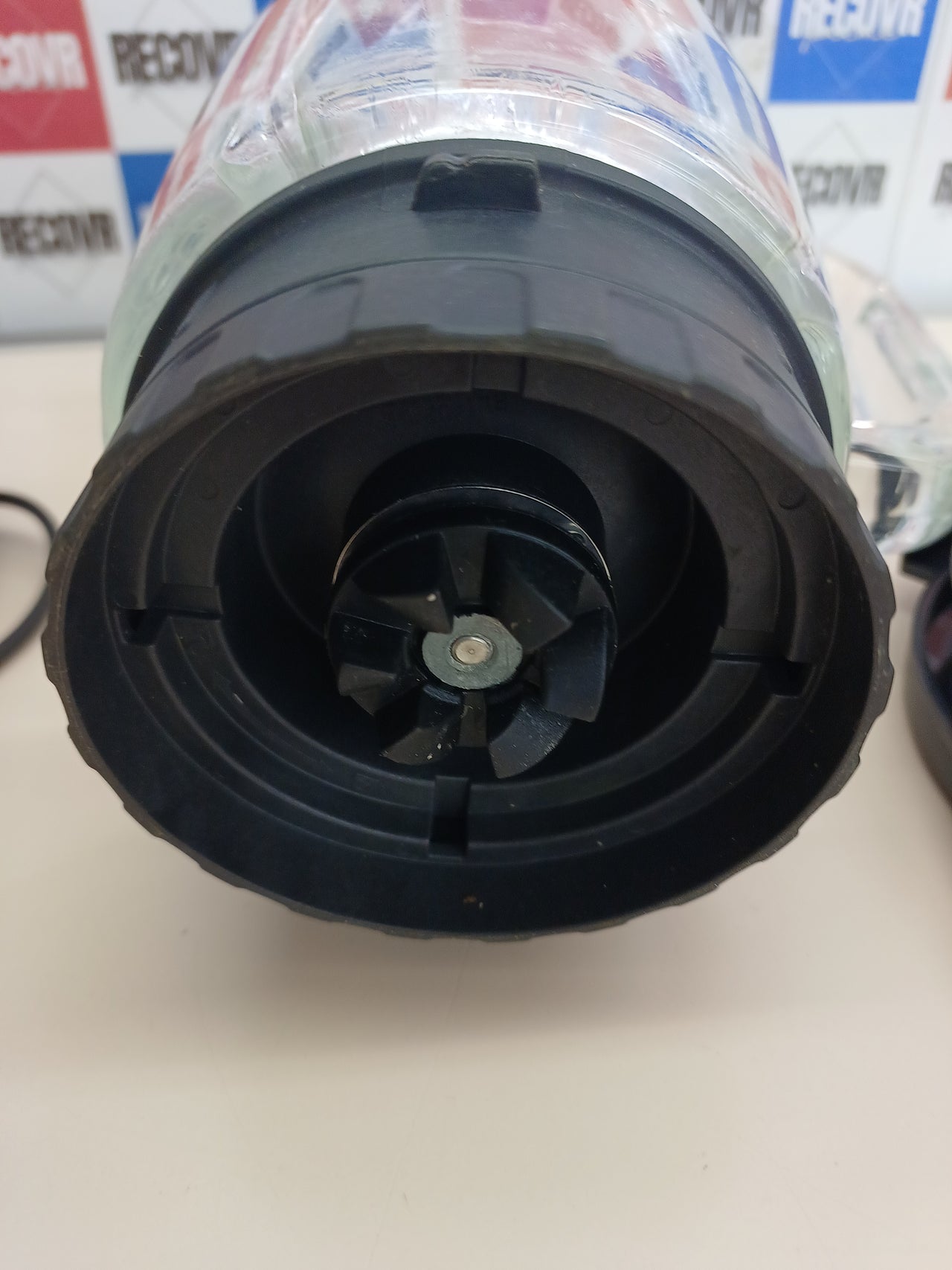 Batidora vaso 1400W 1,75L 6 cuchillas - AEG