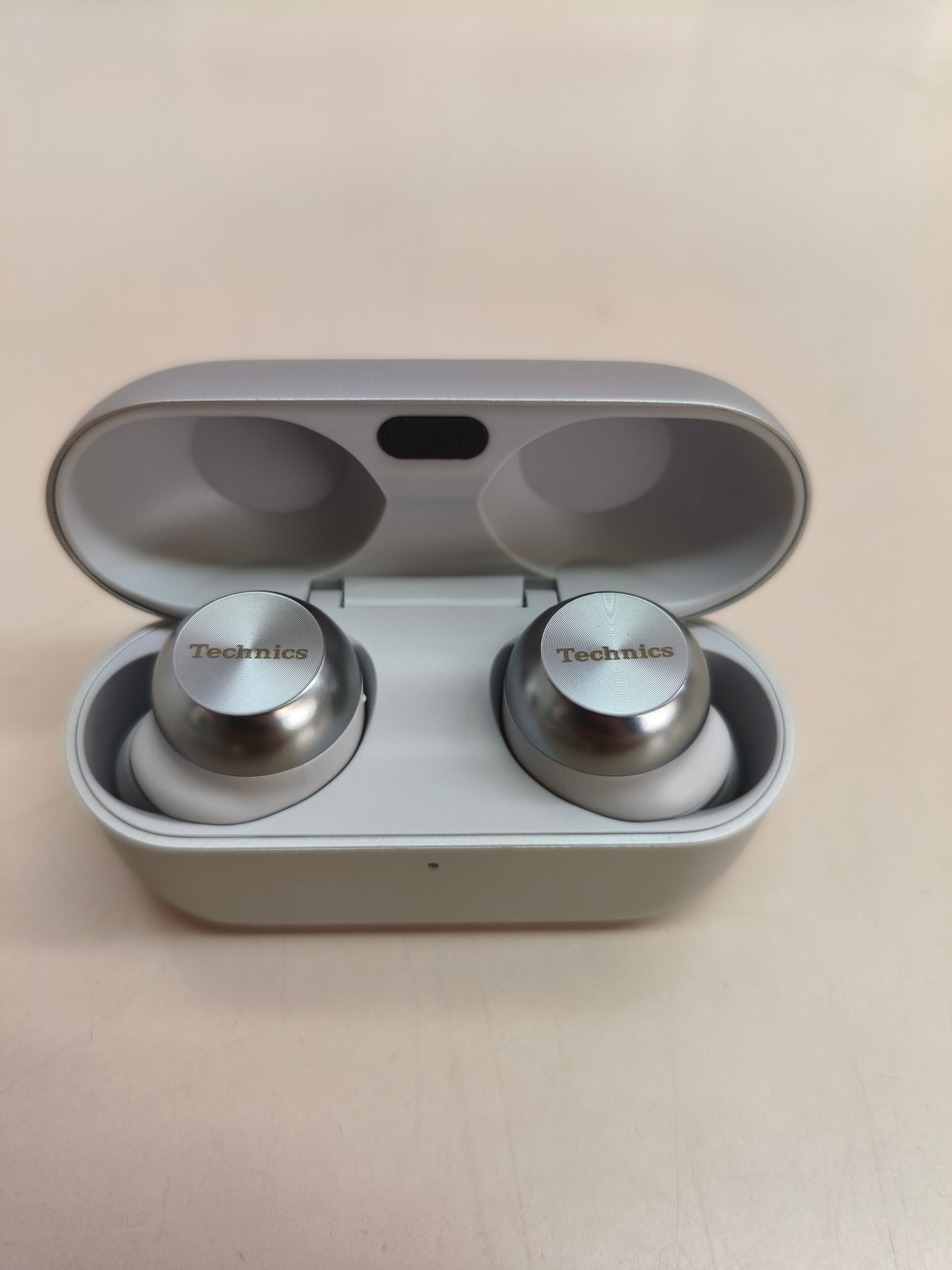 Technics auriculares inalámbricos, ANC, Bluetooth multipunto