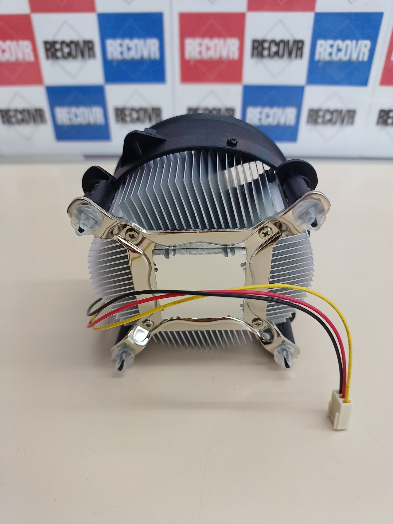 Ventilador disipador bajo perfil 1U Socket 775 StarTech