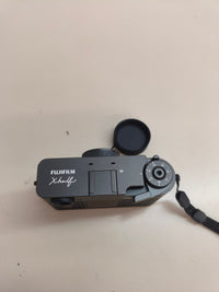 FUJIFILM X-HF1, cámara compacta, gris carbón