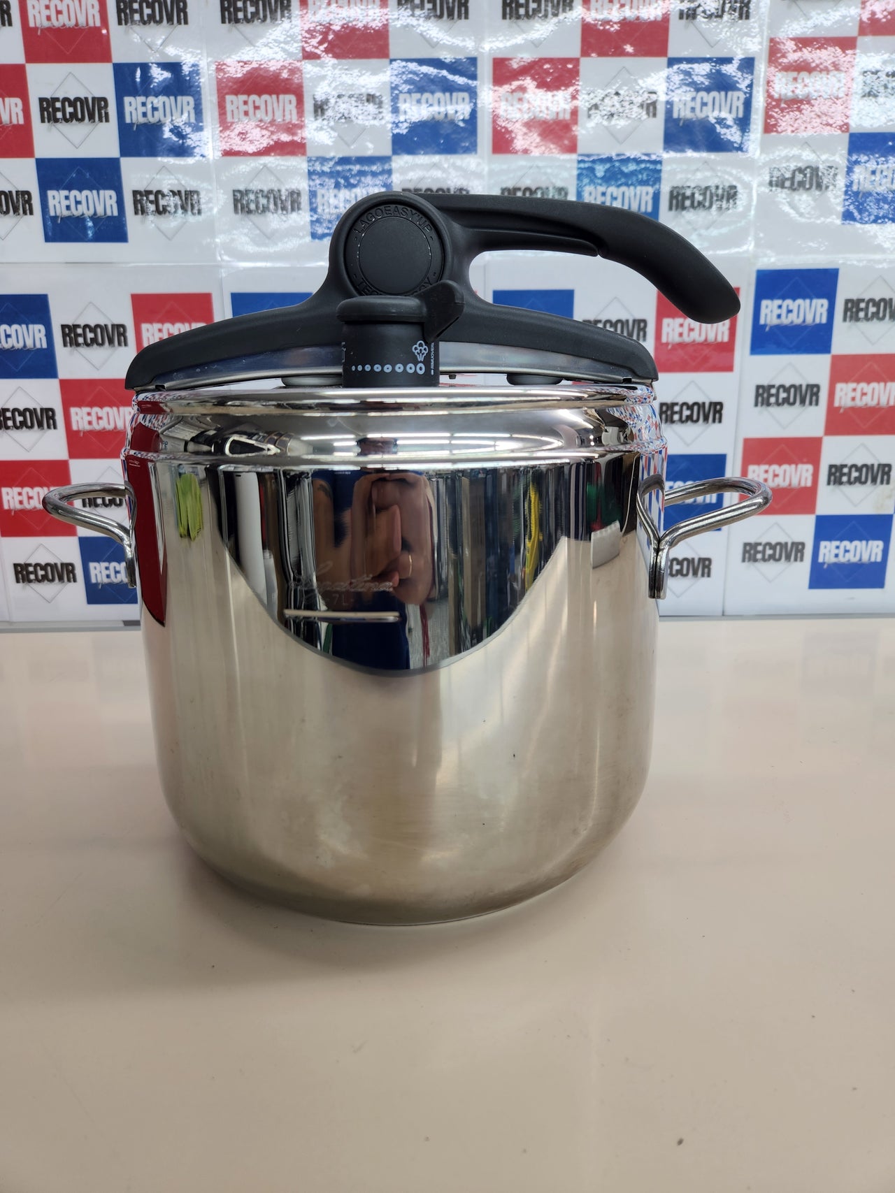 Olla a Presión 7 L en Acero inoxidable Lagostina