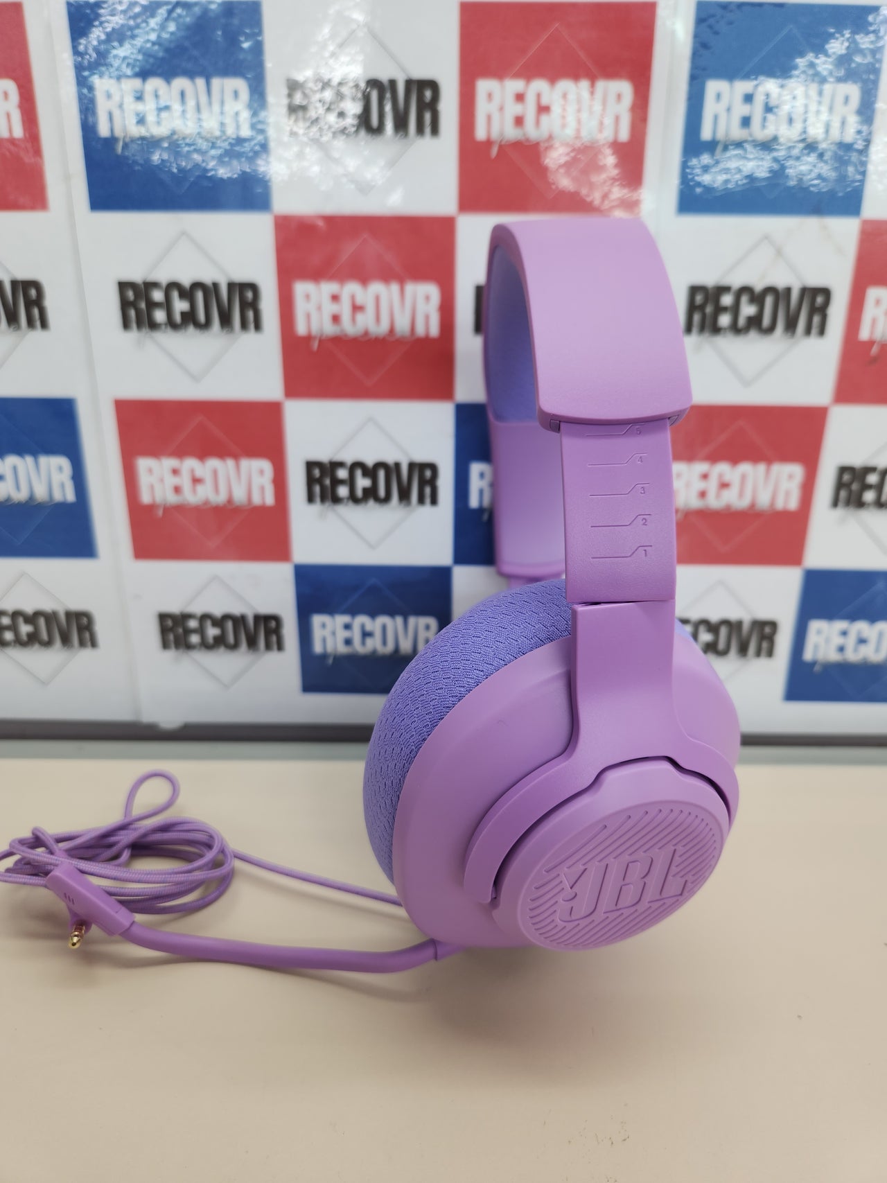 Cascos gaming circumaurales JBL Quantum 100M2