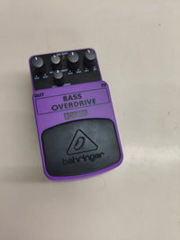 Pedal de efectos overdrive Behringer